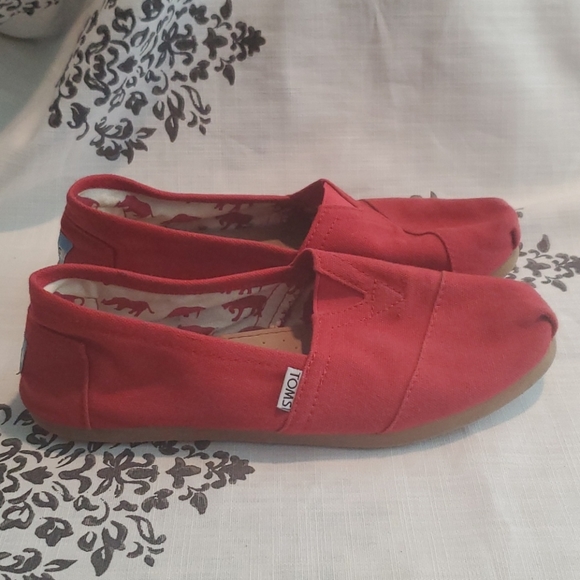 Toms Shoes - TOMS Women's Classics Flat Slip-ONS
